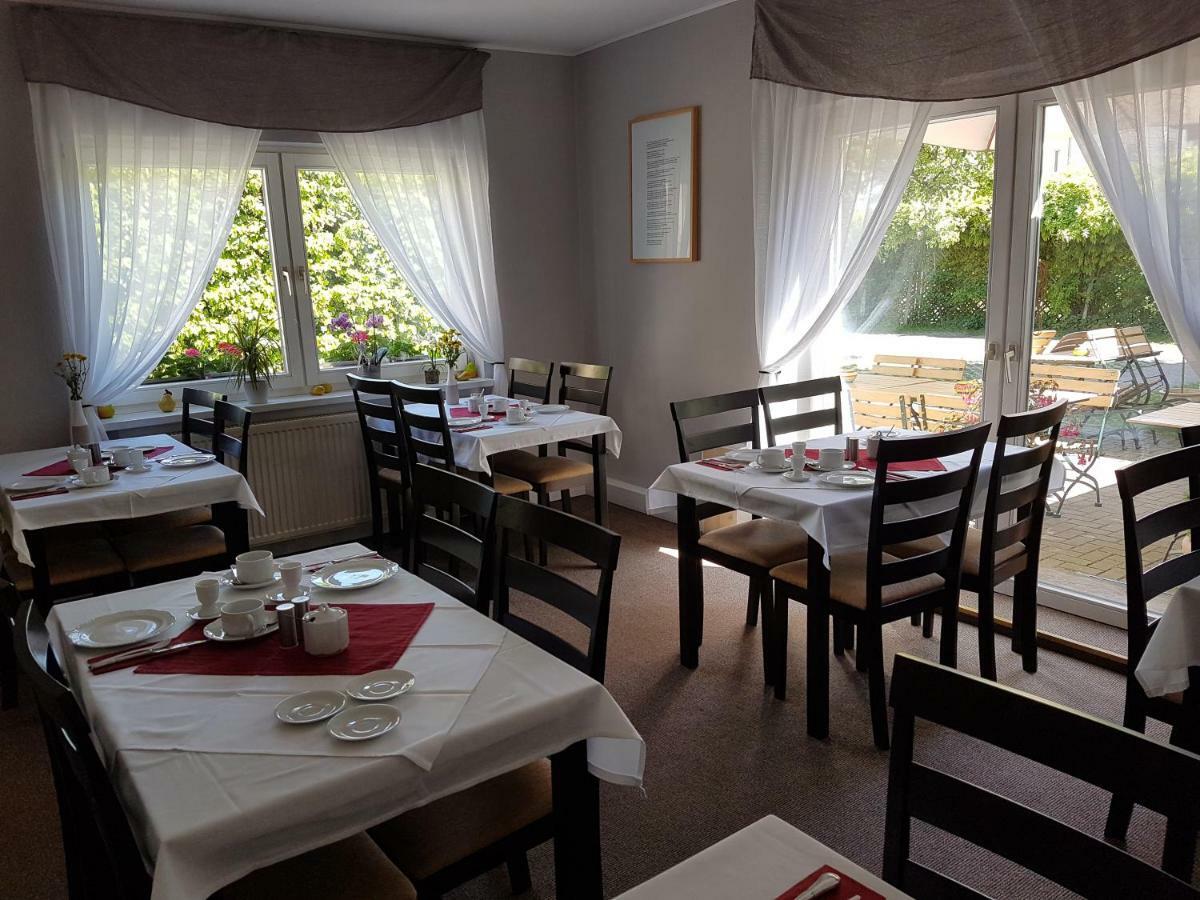 Pension Zum Birnbaum Brandenburg  Bagian luar foto