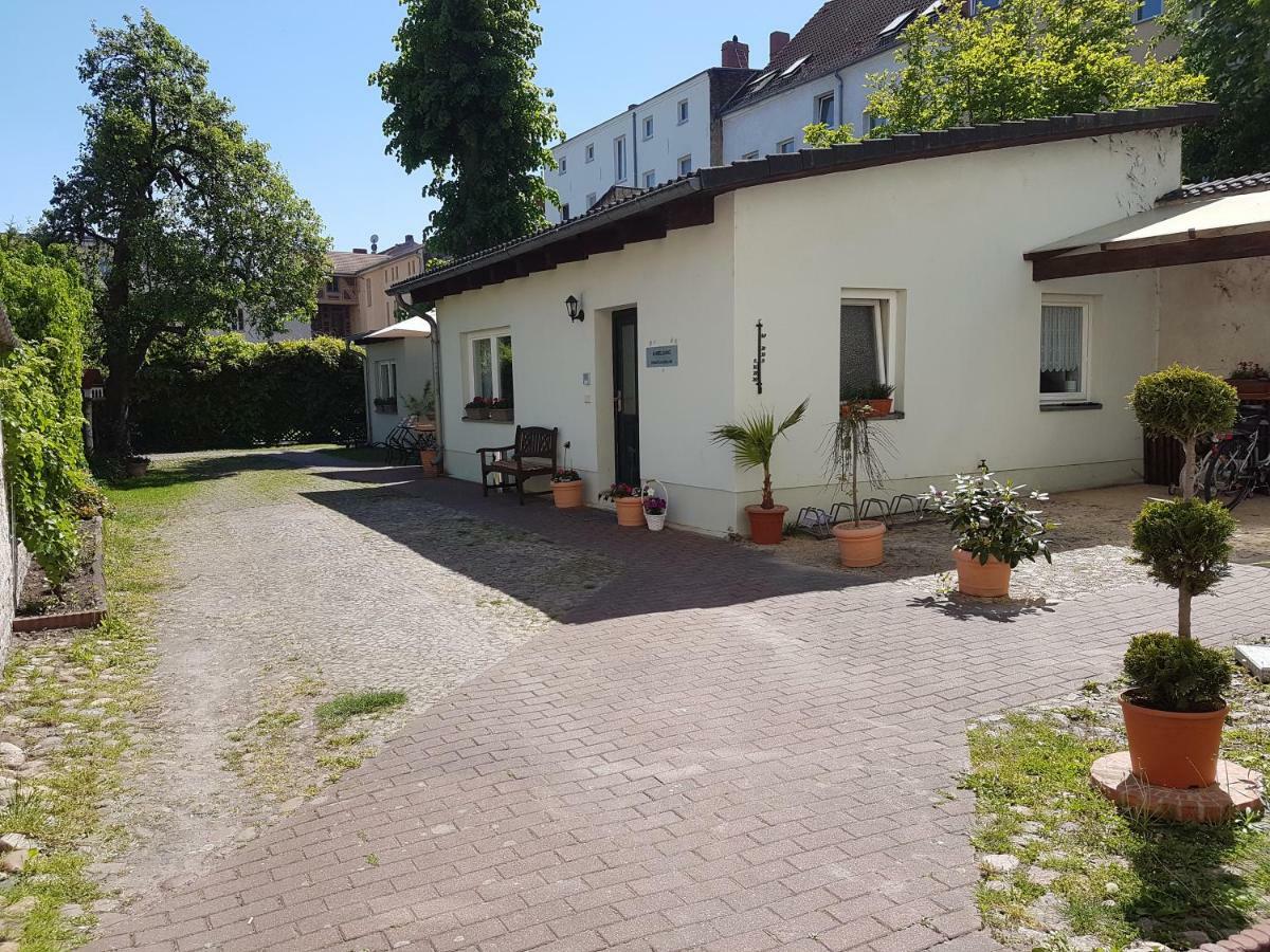 Pension Zum Birnbaum Brandenburg  Bagian luar foto
