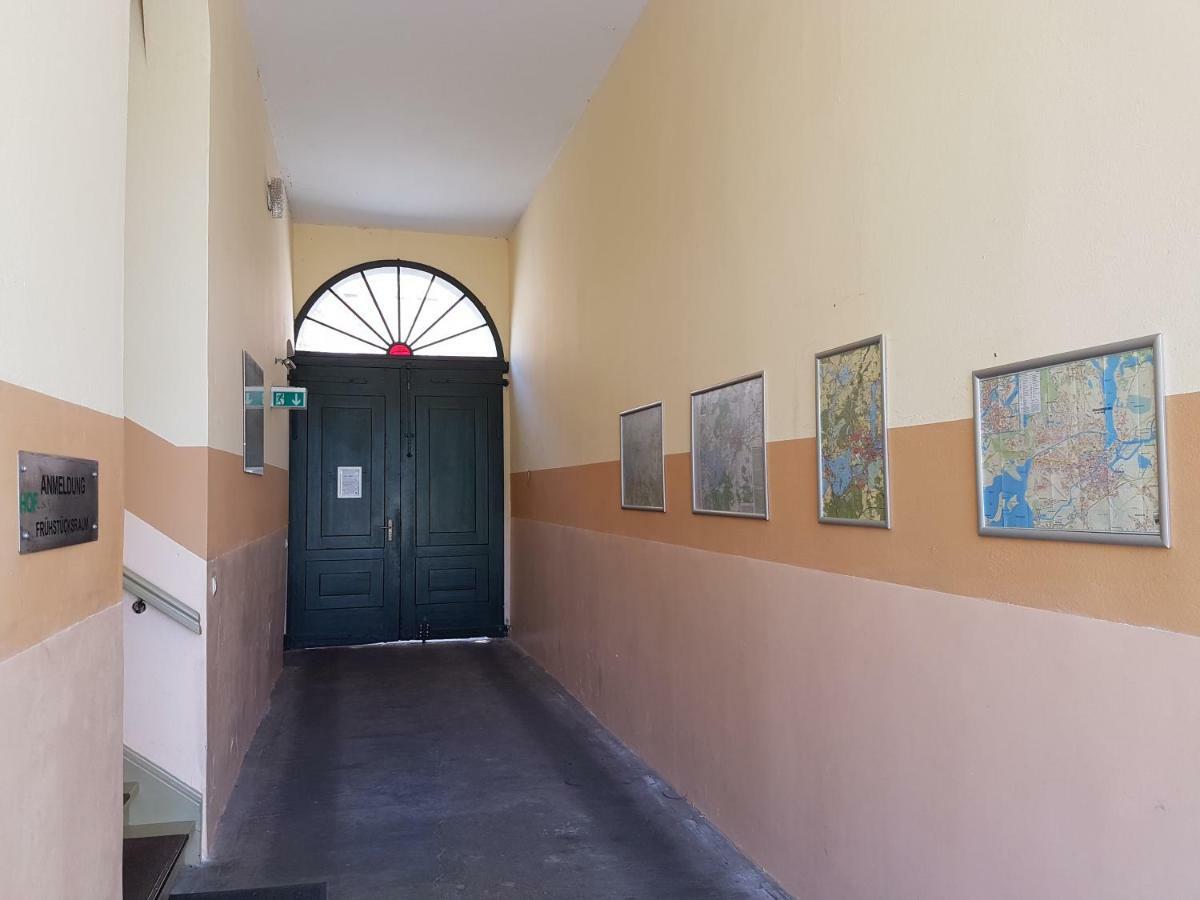 Pension Zum Birnbaum Brandenburg  Bagian luar foto